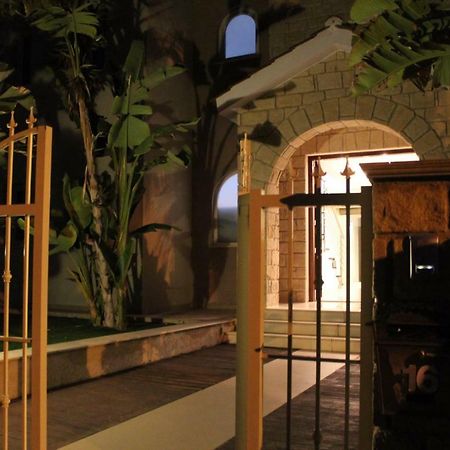 Villa Kristia Paphos ภายนอก รูปภาพ