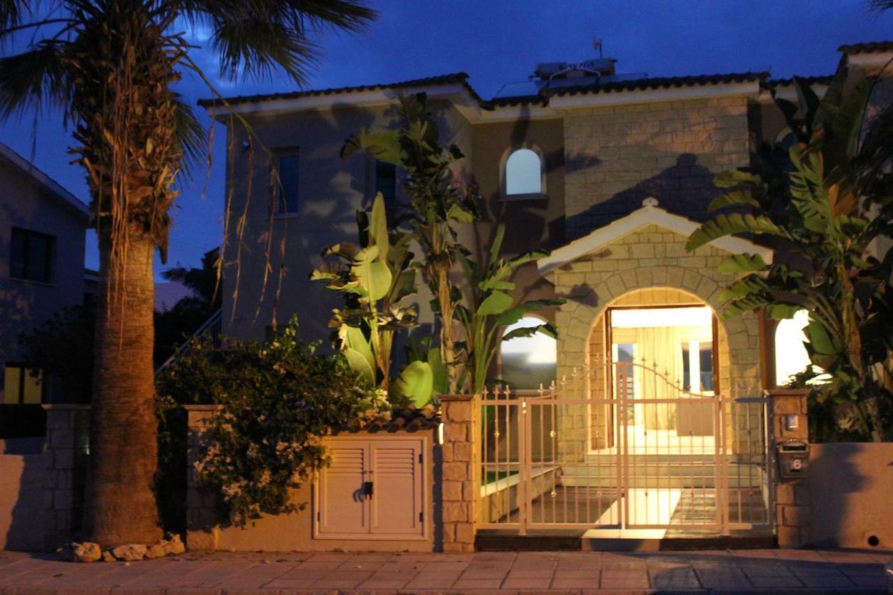 Villa Kristia Paphos ภายนอก รูปภาพ