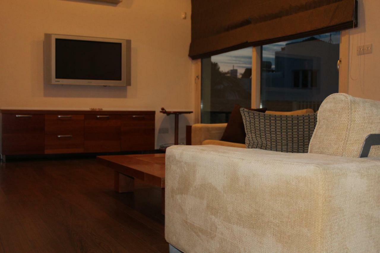 Villa Kristia Paphos ภายนอก รูปภาพ