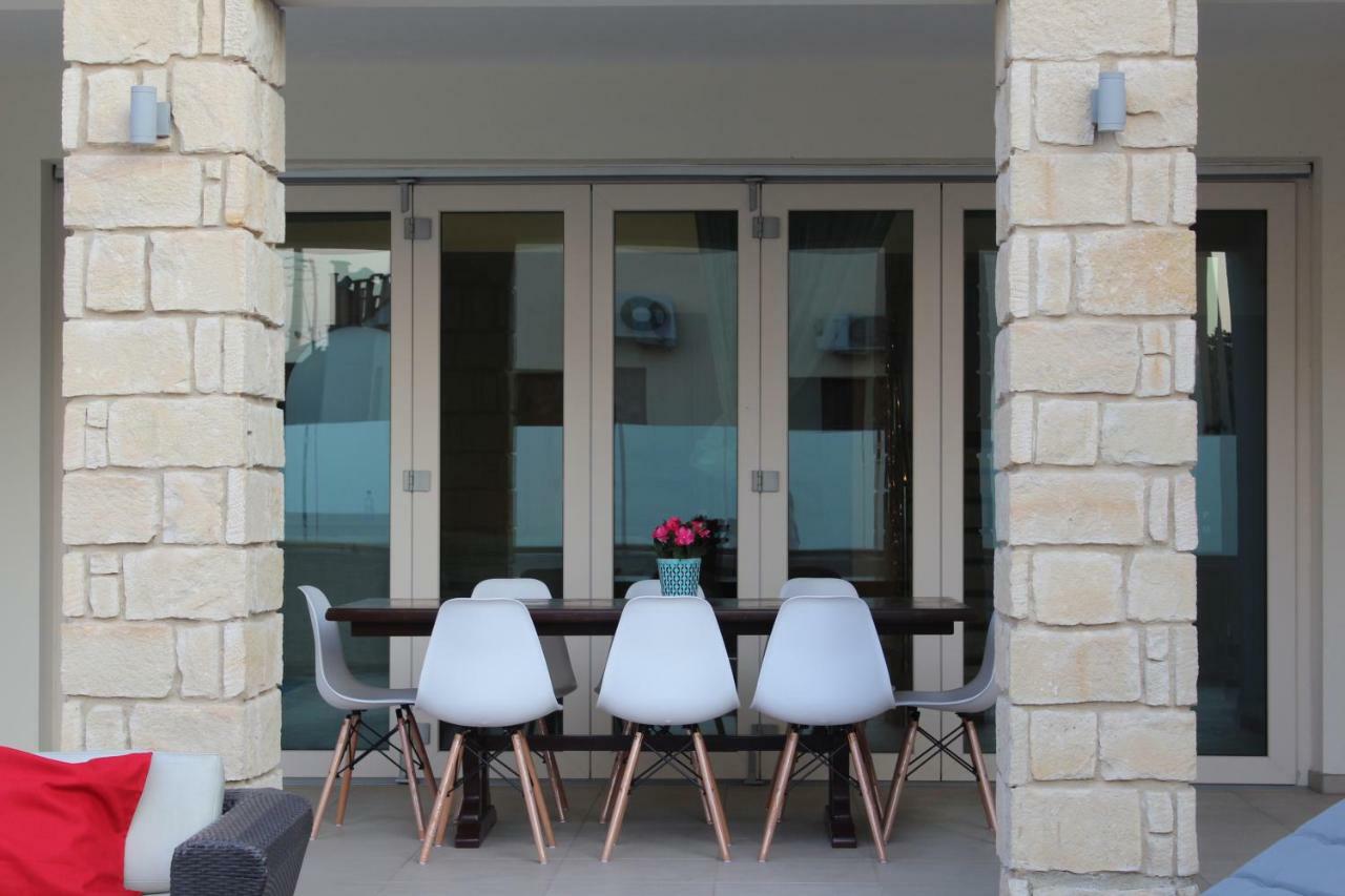 Villa Kristia Paphos ภายนอก รูปภาพ